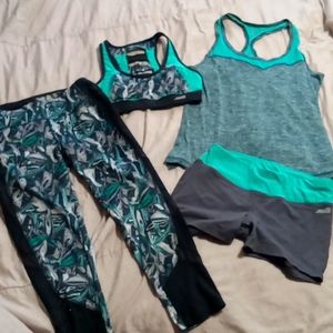 Avia 4pc Athletic Set NWOT!!!